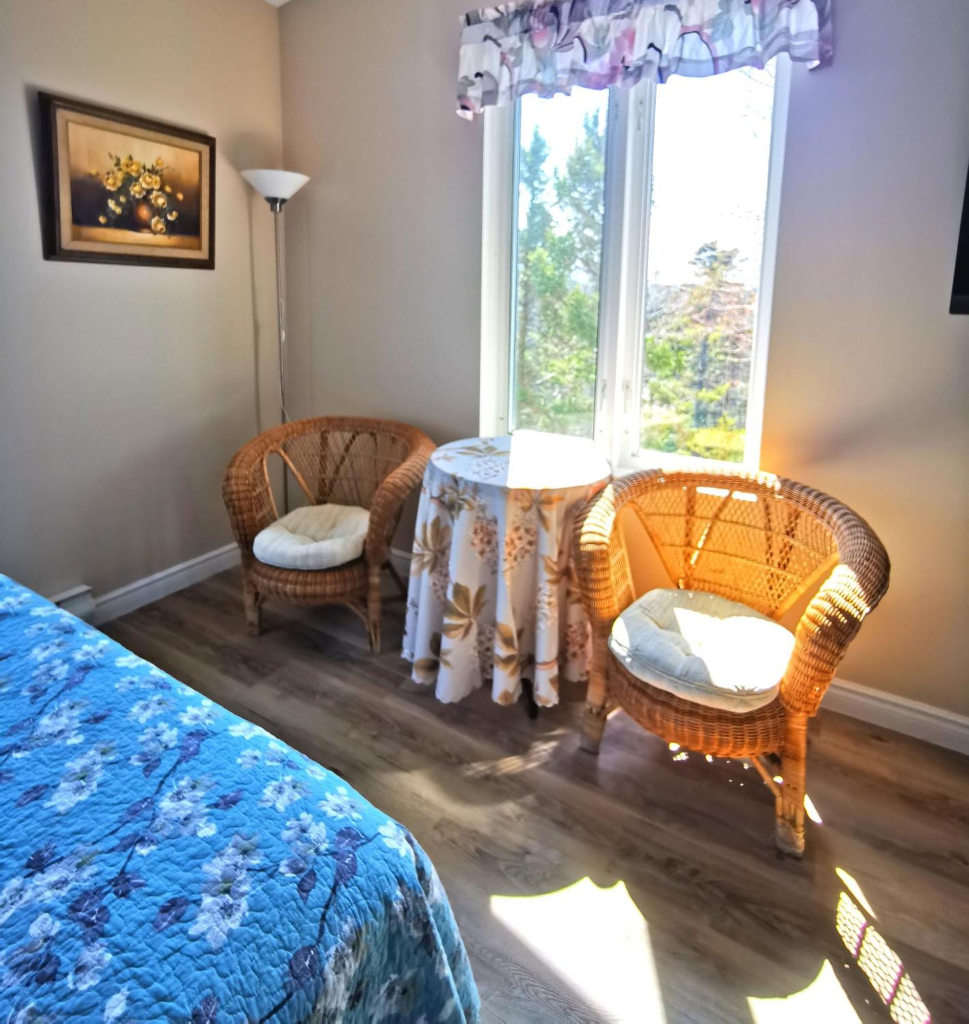 181 Oceanside Inn 페기스 코브 외부 사진