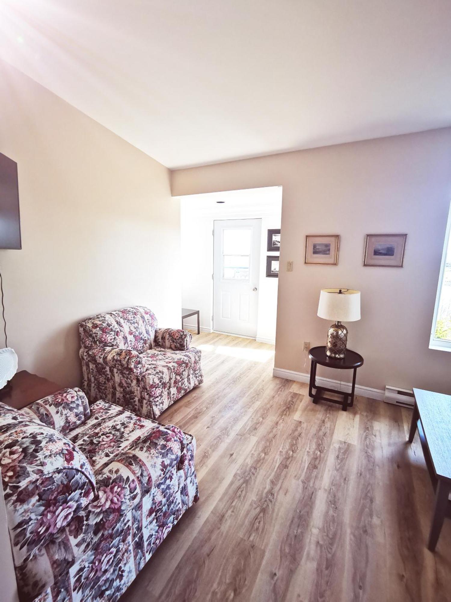 181 Oceanside Inn 페기스 코브 외부 사진