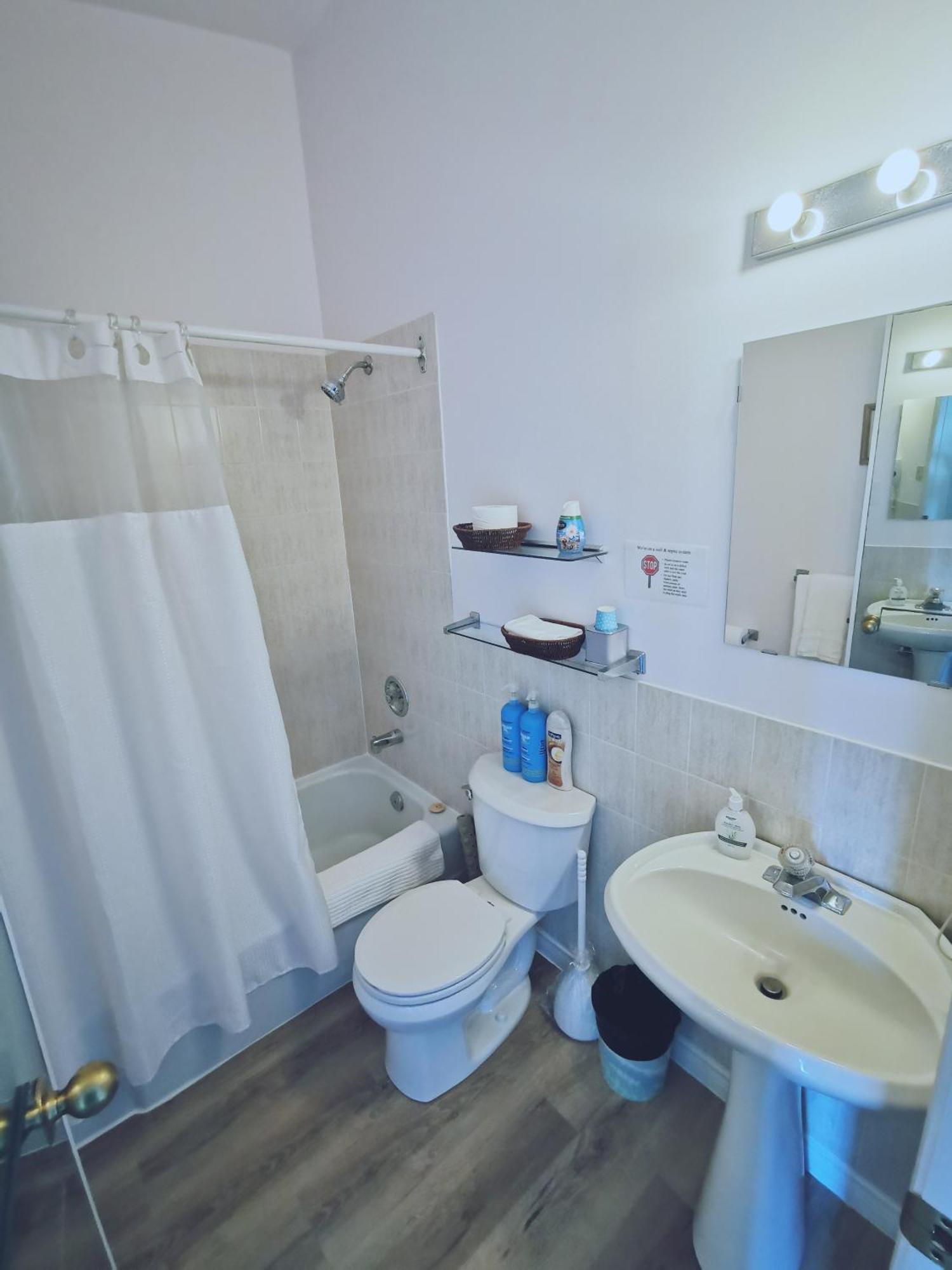 181 Oceanside Inn 페기스 코브 외부 사진